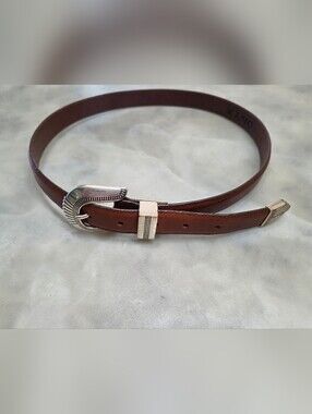 Onyx Brown Leather Belt with Ornate Silver Buckle. Size 32 Vintage